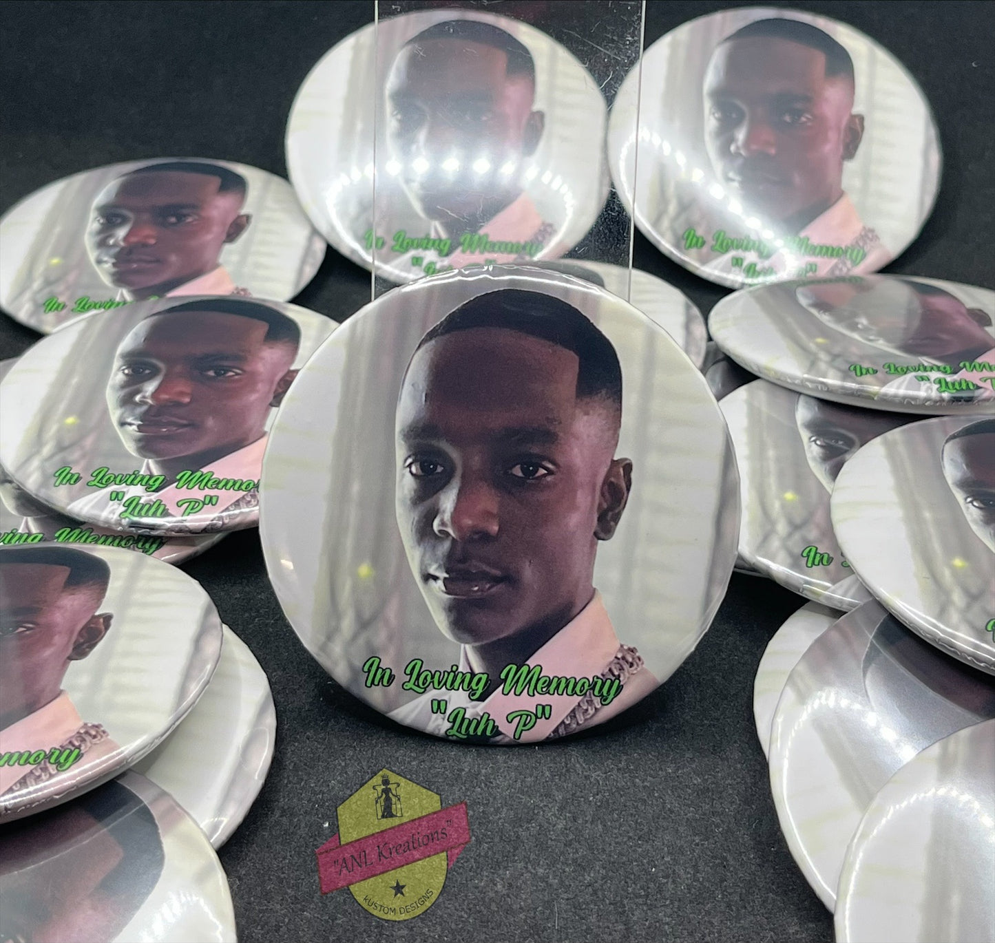 Custom Buttons, Personalized Photo Buttons, Picture Buttons, Picture Pins, Photo Pins, Memorial Buttons