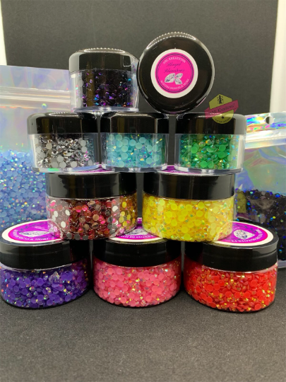 Flat Back Resin, Flat Back Jelly and Flat Back Transparent Jelly Rhinestones. 5mm/SS20 (ONLY) 3x4 (1oz) Bags and 4x6 (2oz) Bags