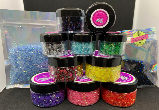 Flat Back Resin, Flat Back Jelly and Flat Back Transparent Jelly Rhinestones. 4mm/SS16 (ONLY) 1oz Jars and 2oz Jars
